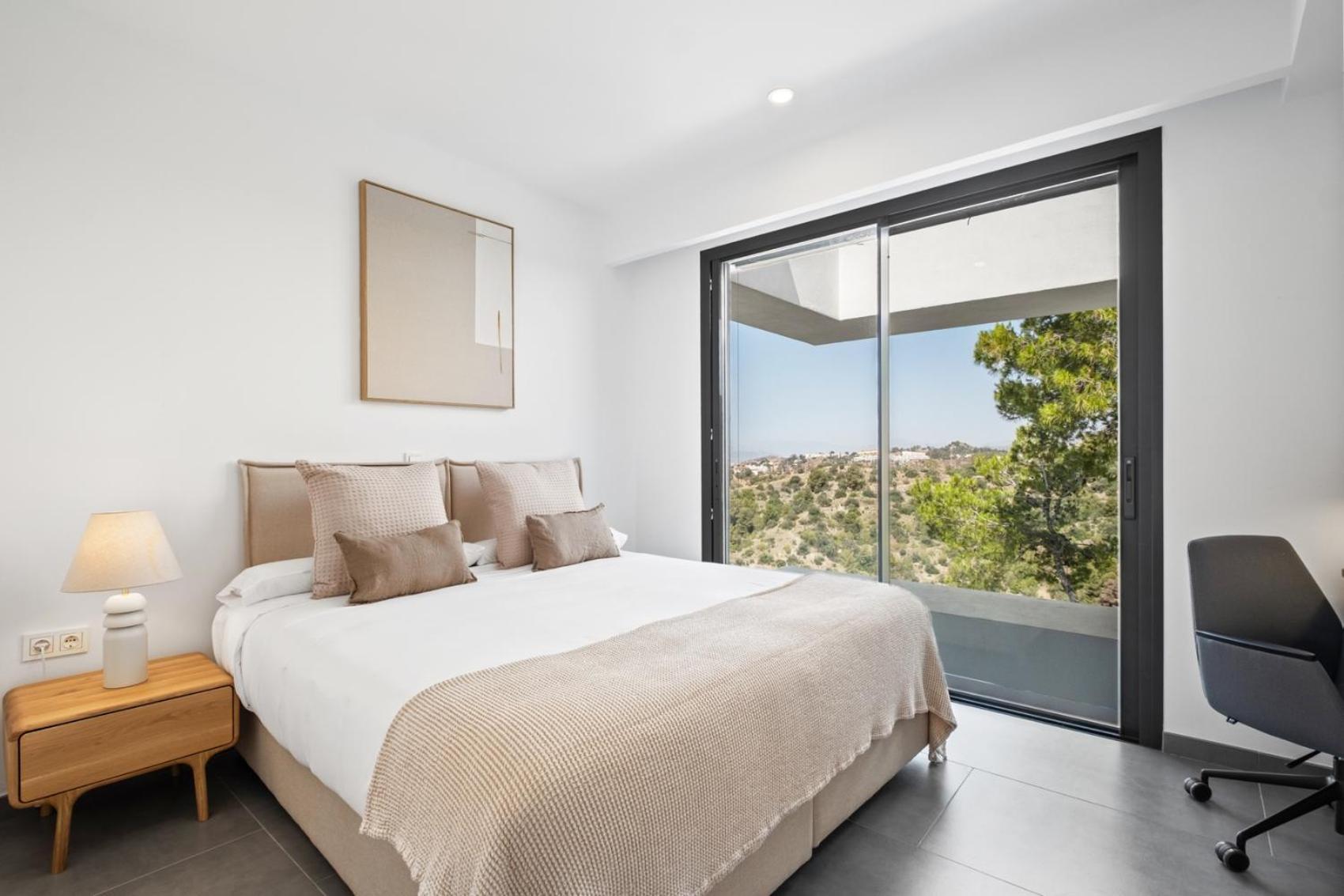 Pinares De San Anton - Sea, City, Mountain Views, Close To Beach, Bbq Malaga
